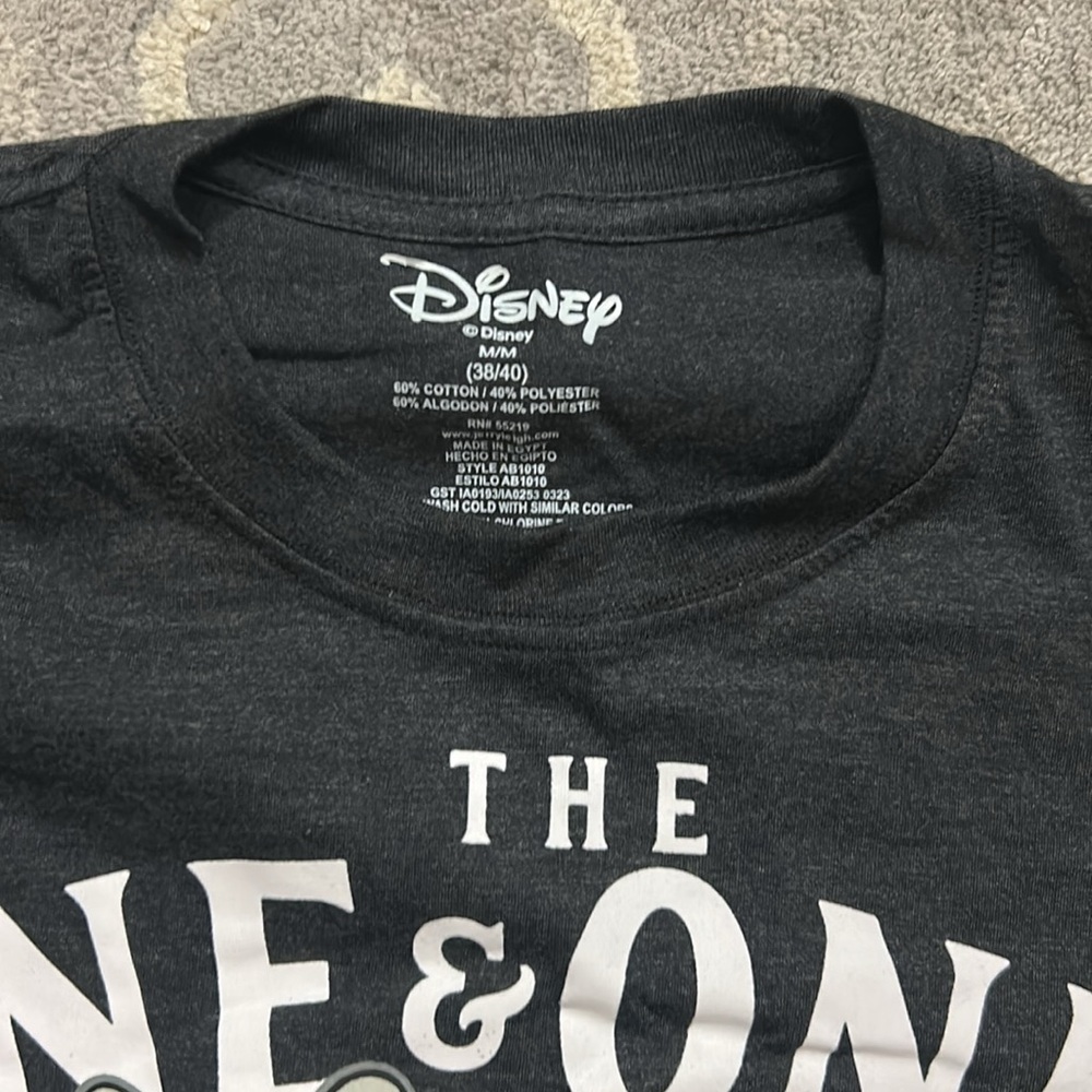 Disney Shirt - Picture 2 of 3